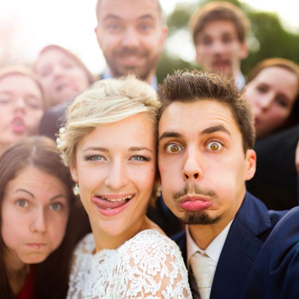 Fotobox und Hochzeitsfotografie: Wie sie perfekt zusammen funktionieren